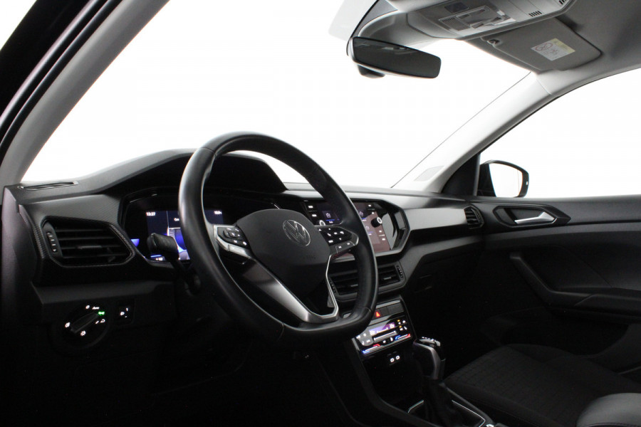 Volkswagen T-Cross 1.0 TSI Life Business > Achteruitrijcamera/17inch/Automaat/Stoelverwarming...