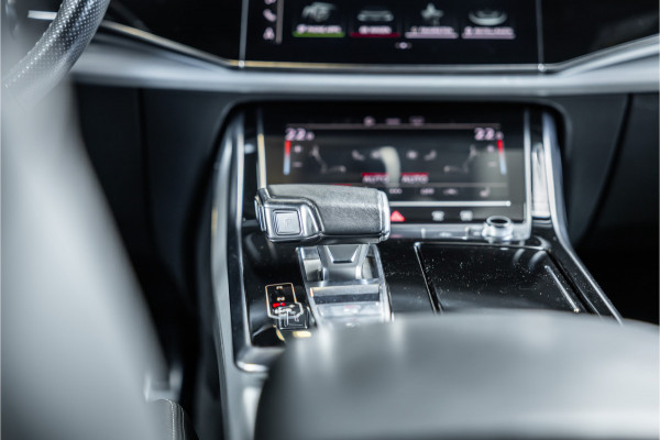 Audi Q8 60 TFSI e quattro Pro Line S Competition - S Line | RS Seats | B&O | Luchtvering | Elek. Trekhaak | Memory