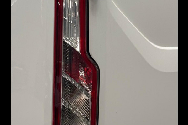 Ford Transit Custom 320 2.0 TDCI L2H1 Trend Airco Cruise Control Trekhaak Lane Assist Stoelverwarming