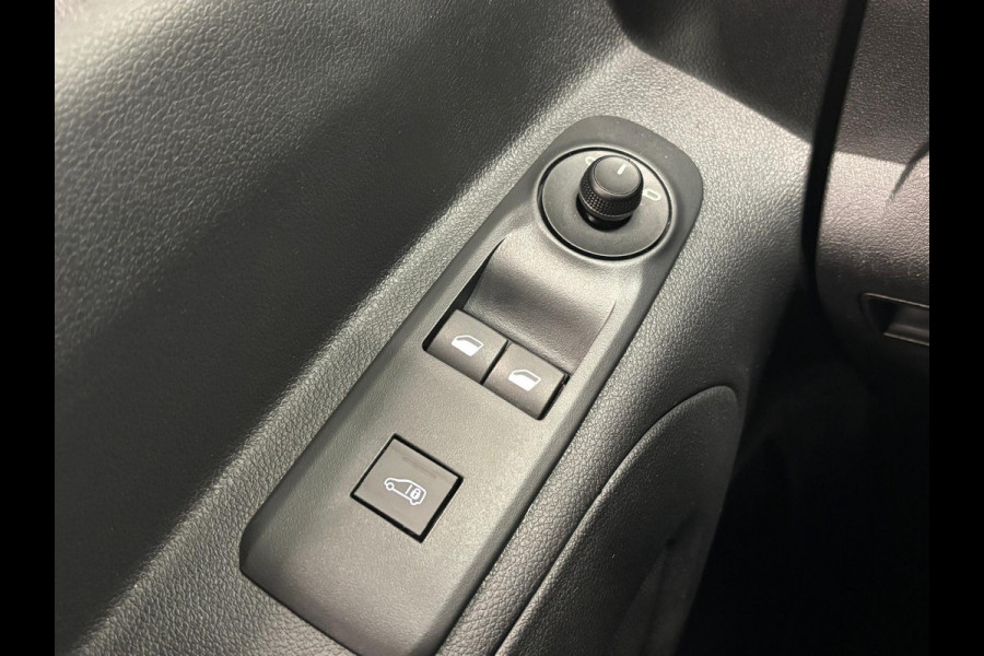 Ford Transit Custom 320 2.0 TDCI L2H1 Trend Airco Cruise Control Trekhaak Lane Assist Stoelverwarming