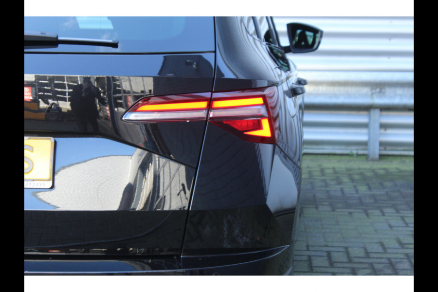 Škoda Karoq 1.5 TSI 150pk Sportline Business DSG7 NL-Auto NAP