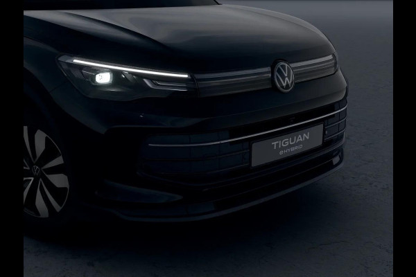 Volkswagen Tiguan Limited Edition 1.5 eHybrid 150 kW / 204 PK SUV 6 Stoelverwarming | Trekhaak | 360 camera