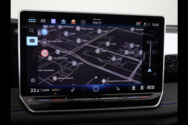 Volkswagen Tiguan R-Line Edition 1.5 eHybrid 150 kW / 204 PK SUV 6 v Head-Up Display | Panoramadak | Stoelverwarming