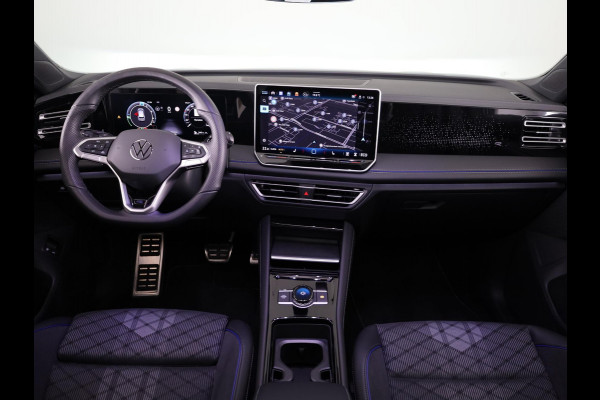 Volkswagen Tiguan R-Line Edition 1.5 eHybrid 150 kW / 204 PK SUV 6 v Head-Up Display | Panoramadak | Stoelverwarming