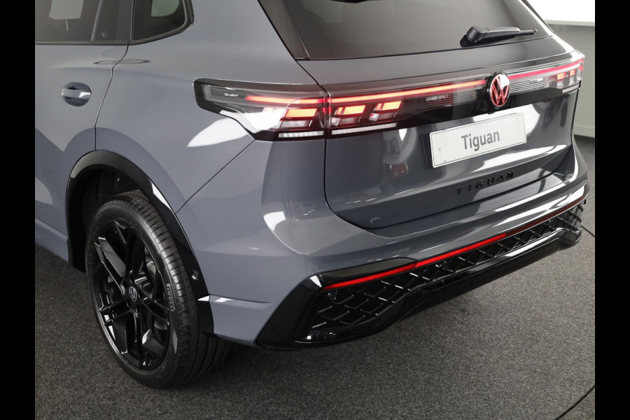 Volkswagen Tiguan R-Line Edition 1.5 eHybrid 150 kW / 204 PK SUV 6 v Head-Up Display | Panoramadak | Stoelverwarming