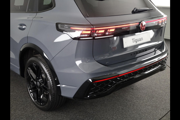 Volkswagen Tiguan R-Line Edition 1.5 eHybrid 150 kW / 204 PK SUV 6 v Head-Up Display | Panoramadak | Stoelverwarming