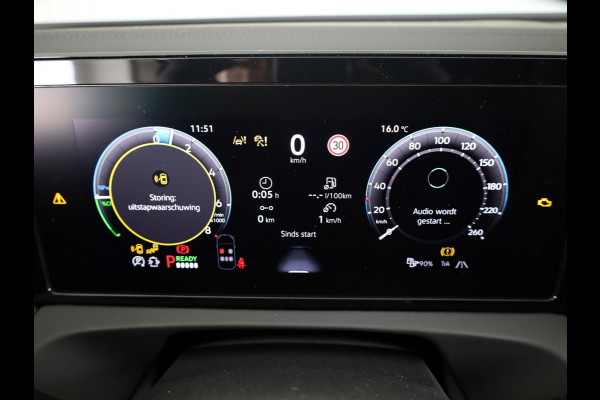 Volkswagen Tiguan R-Line Edition 1.5 eHybrid 150 kW / 204 PK SUV 6 v Head-Up Display | Panoramadak | Stoelverwarming
