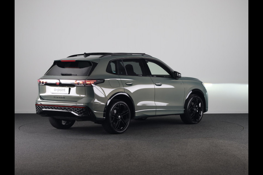 Volkswagen Tiguan R-Line Edition 1.5 eHybrid 150 kW / 204 PK SUV 6 v Head-Up Display | Stoelverwarming | 360 camera