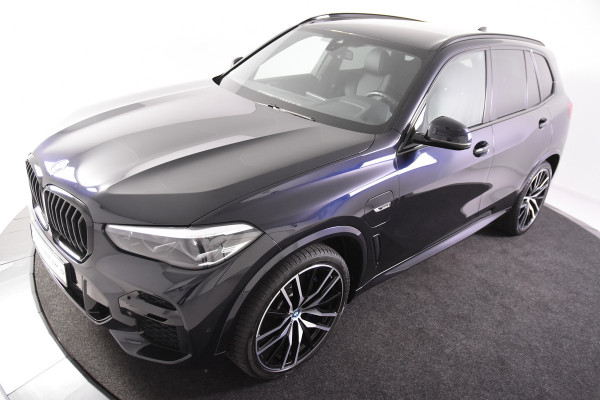 BMW X5 xDrive45e High Executive M-Sport *Memory*2xM-Style*Luchtvering*