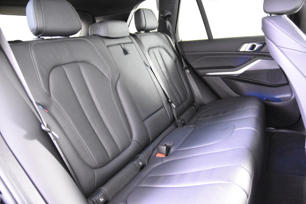 BMW X5 xDrive45e High Executive M-Sport *Memory*2xM-Style*Luchtvering*