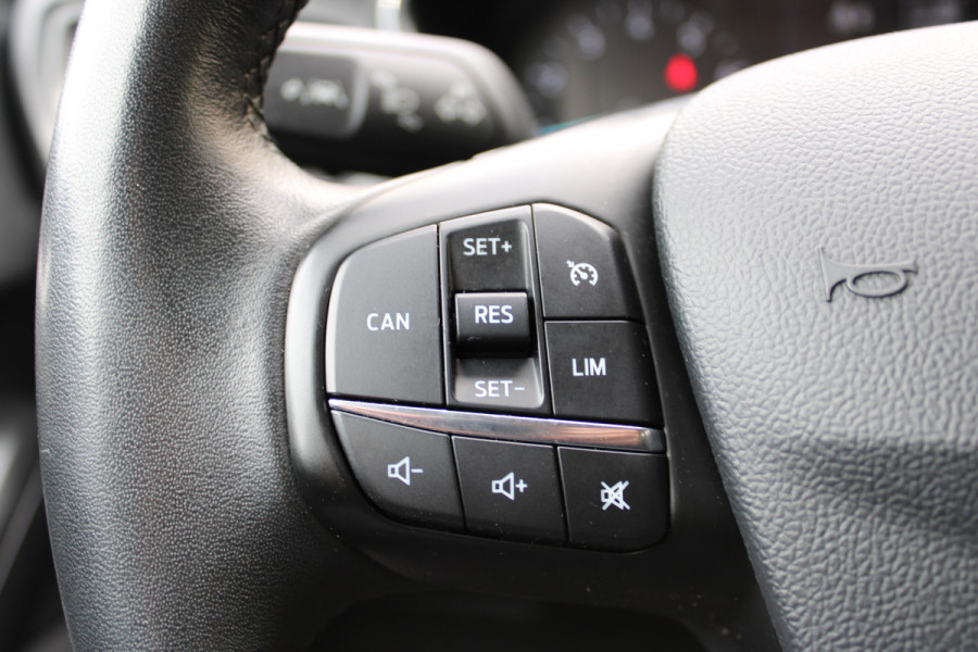 Ford FOCUS Wagon 1.0 EcoBoost Titanium Business | Trekhaak | BLIS | Camera | Winterpack