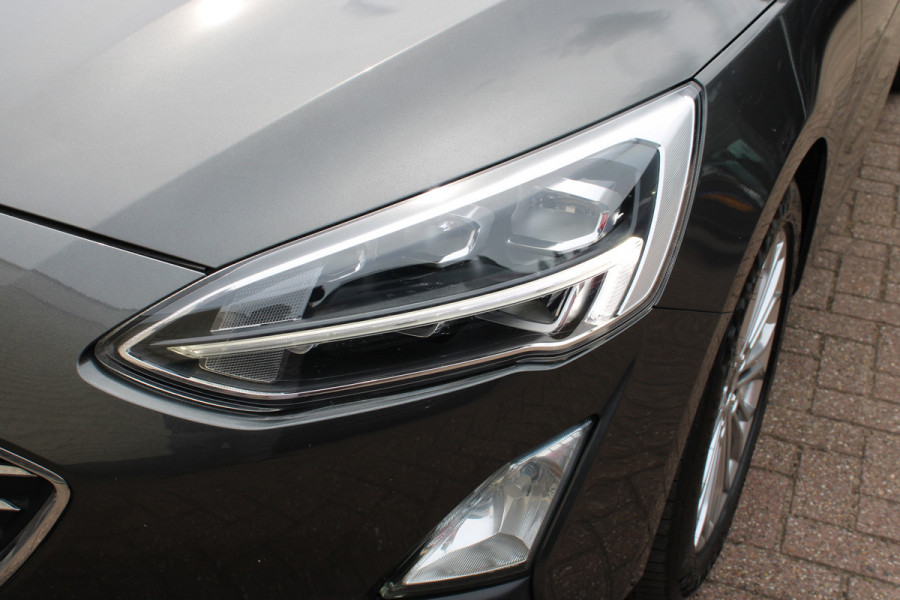 Ford FOCUS Wagon 1.0 EcoBoost Titanium Business | Trekhaak | BLIS | Camera | Winterpack