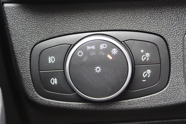 Ford FOCUS Wagon 1.0 EcoBoost Titanium Business | Trekhaak | BLIS | Camera | Winterpack