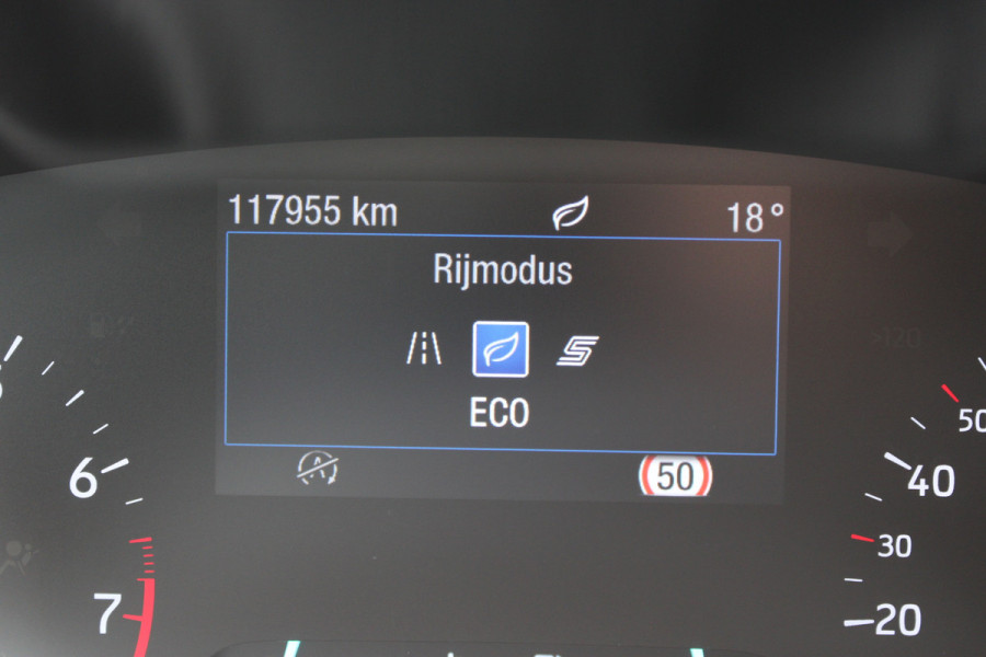 Ford FOCUS Wagon 1.0 EcoBoost Titanium Business | Trekhaak | BLIS | Camera | Winterpack