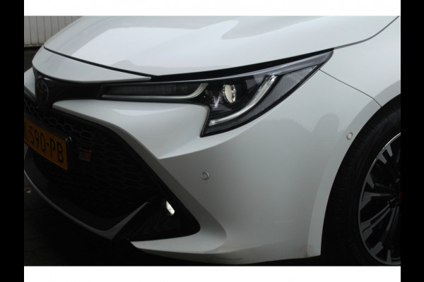 Toyota Corolla Touring Sports 1.8 Hybrid 140pk GR-Sport AUTOMAAT NL-Auto NAP