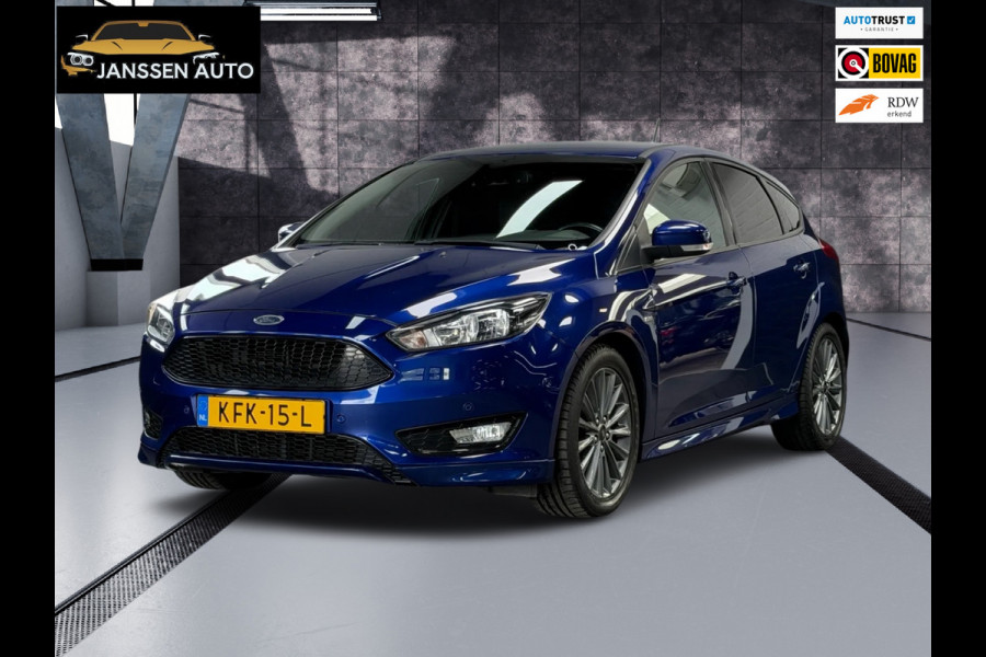 Ford Focus 1.0 ST-Line | Camera | 125PK | 6-Bak | Riem Vervangen | Camera | Verwarmd Stuurwiel