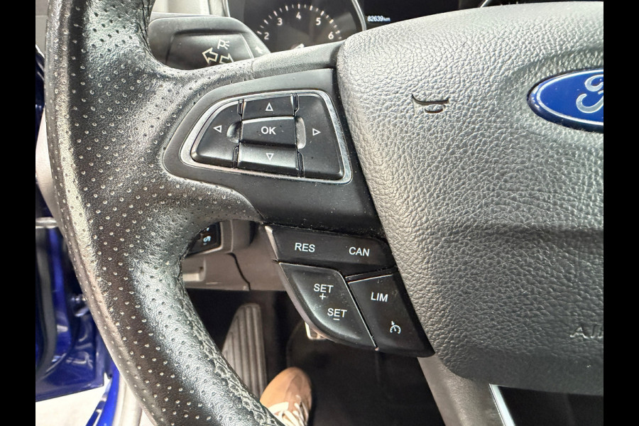 Ford Focus 1.0 ST-Line | Camera | 125PK | 6-Bak | Riem Vervangen | Camera | Verwarmd Stuurwiel