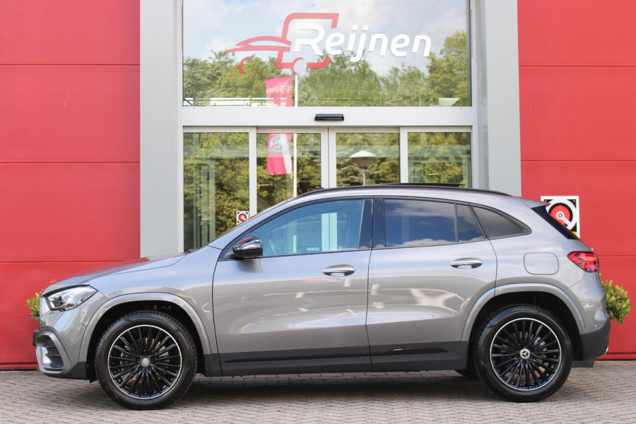 Mercedes-Benz GLA 250 e AMG Line | PANORAMISCH SCHUIF/KANTEL DAK | SFEER VERLICHTING | ELEKTRISCH BEDIENBARE VOORSTOELEN MET GEHEUGENFUNCTIE EN "ZITKINEMATICA" | DRAADLOZE APPLE CARPLAY/ANDROID AUTO | NIGHT PAKKET: DAKRELING ZWART, ZIJRUITEN EN ACHTERRUITEN ZWART, LICHTMETALEN VELGEN 19" ZWART | HEAD UP DISPLAY | REALITY-NAVIGATIE  | 360° CAMERA | MULTI BEAM LED KOPLAMPEN | DODEHOEK DETECTIE | ADAPTIVE CRUISE CONTROL | KEYLESS GO | ELEKTRISCH BEDIENBARE ACHTERKLEP | DRAADLOZE TELEFOONLADER | PREMIUM AUDIO | STOEL VERWARMING |