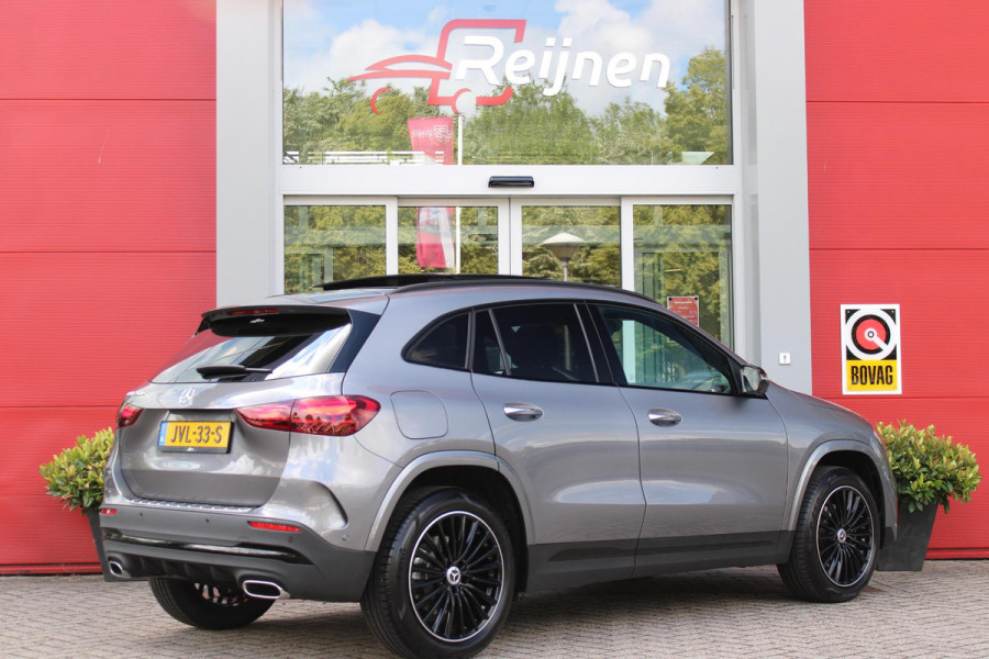 Mercedes-Benz GLA 250 e AMG Line | PANORAMISCH SCHUIF/KANTEL DAK | SFEER VERLICHTING | ELEKTRISCH BEDIENBARE VOORSTOELEN MET GEHEUGENFUNCTIE EN "ZITKINEMATICA" | DRAADLOZE APPLE CARPLAY/ANDROID AUTO | NIGHT PAKKET: DAKRELING ZWART, ZIJRUITEN EN ACHTERRUITEN ZWART, LICHTMETALEN VELGEN 19" ZWART | HEAD UP DISPLAY | REALITY-NAVIGATIE  | 360° CAMERA | MULTI BEAM LED KOPLAMPEN | DODEHOEK DETECTIE | ADAPTIVE CRUISE CONTROL | KEYLESS GO | ELEKTRISCH BEDIENBARE ACHTERKLEP | DRAADLOZE TELEFOONLADER | PREMIUM AUDIO | STOEL VERWARMING |