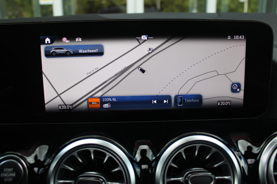 Mercedes-Benz GLA 250 e AMG Line | PANORAMISCH SCHUIF/KANTEL DAK | SFEER VERLICHTING | ELEKTRISCH BEDIENBARE VOORSTOELEN MET GEHEUGENFUNCTIE EN "ZITKINEMATICA" | DRAADLOZE APPLE CARPLAY/ANDROID AUTO | NIGHT PAKKET: DAKRELING ZWART, ZIJRUITEN EN ACHTERRUITEN ZWART, LICHTMETALEN VELGEN 19" ZWART | HEAD UP DISPLAY | REALITY-NAVIGATIE  | 360° CAMERA | MULTI BEAM LED KOPLAMPEN | DODEHOEK DETECTIE | ADAPTIVE CRUISE CONTROL | KEYLESS GO | ELEKTRISCH BEDIENBARE ACHTERKLEP | DRAADLOZE TELEFOONLADER | PREMIUM AUDIO | STOEL VERWARMING |