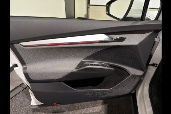 Škoda ENYAQ iV 60 | Trekhaak | Keyless | Climate Pack | Soh (batterijcheck) Waarde 93,9 %