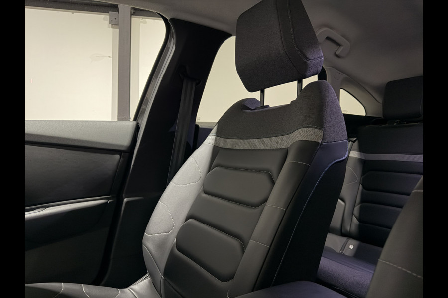 Citroën Ë-C4 Shine 50 kWh | Cruise Control Adaptief | Keyless | Leder interieur | Soh (batterijcheck) Waarde 92,0 %
