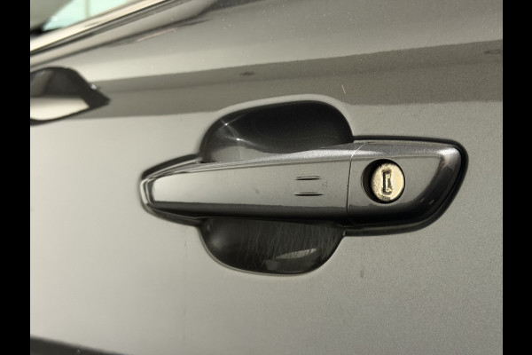 Citroën Ë-C4 Shine 50 kWh | Cruise Control Adaptief | Keyless | Leder interieur | Soh (batterijcheck) Waarde 92,0 %
