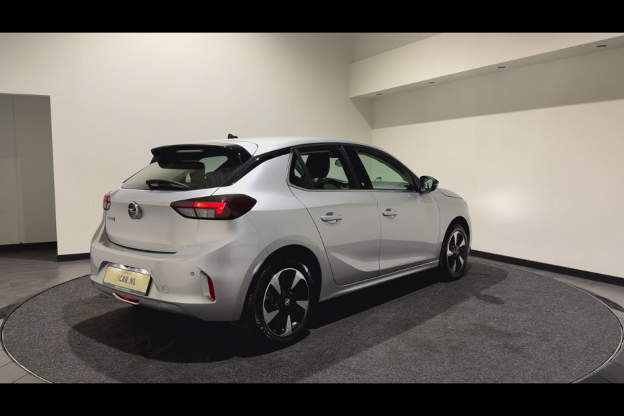 Opel CORSA-E Elegance 50 kWh | Achteruitrijcamera | Wartmepomp | Hill Hold | Soh (batterijcheck) Waarde 98,6 %
