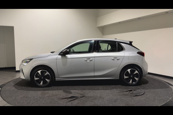 Opel CORSA-E Elegance 50 kWh | Achteruitrijcamera | Wartmepomp | Hill Hold | Soh (batterijcheck) Waarde 98,6 %
