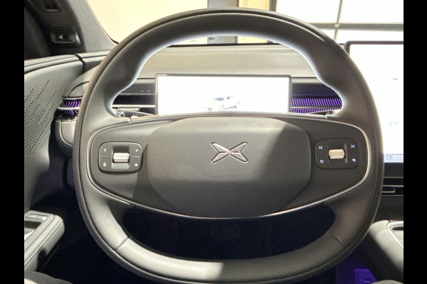 XPeng G6 RWD Standard Range 68.5 kWh Premium interieur met elektr. stoelen en nappa leer