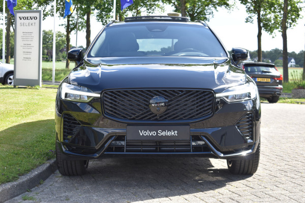 Volvo XC60 T6 350PK AWD Ultra Black Edition | BLIS | HUD | Panodak | Stoelverwarm Voor/Achter | Adapt. Cruise | H&K |