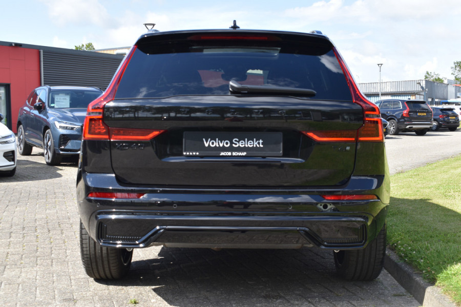 Volvo XC60 T6 350PK AWD Ultra Black Edition | BLIS | HUD | Panodak | Stoelverwarm Voor/Achter | Adapt. Cruise | H&K |