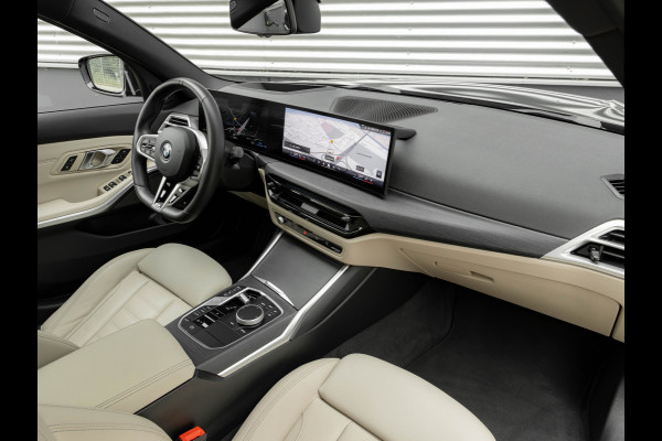 BMW 3 Serie Touring 330e xDrive M-Sport - Long Range - Pano - Driving Ass Prof - Trekhaak - Head-up