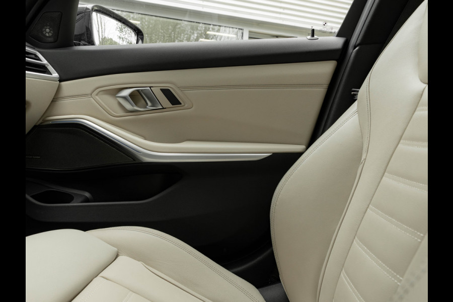 BMW 3 Serie Touring 330e xDrive M-Sport - Long Range - Pano - Driving Ass Prof - Trekhaak - Head-up