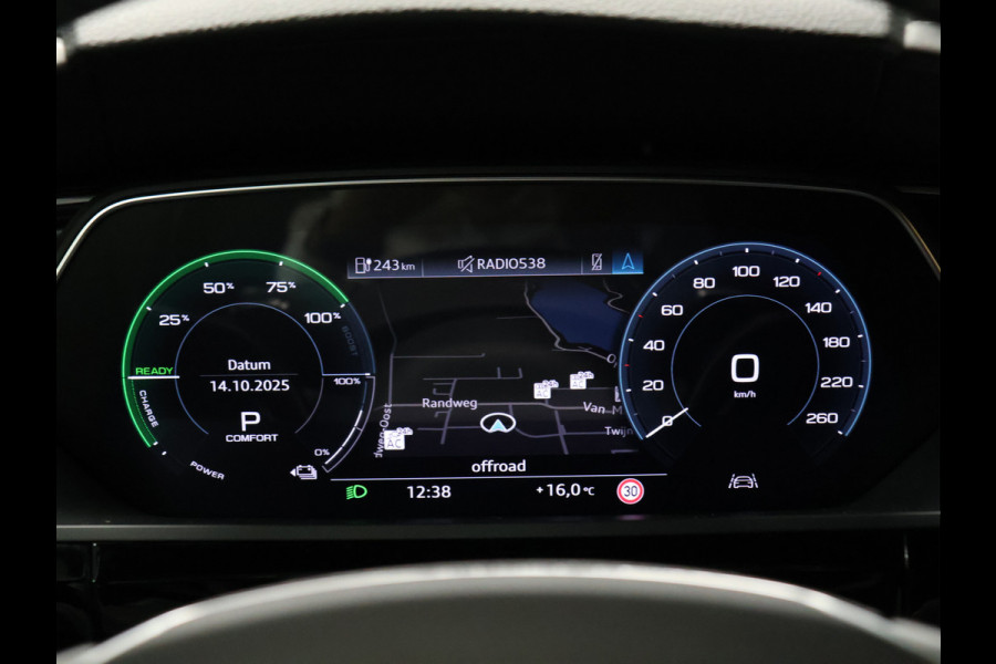 Audi e-tron e-tron 55 quattro advanced 95 kWh Sport [ADAPTIVE CRUISE, TREKHAAK AFNEEMBAAR, APPLE CARPLAY, ANDROID, MEMORY SEATS, CAMERA, VOL LEDER, STOELVERWARMING, CLIMATE, NIEUWSTAAT]