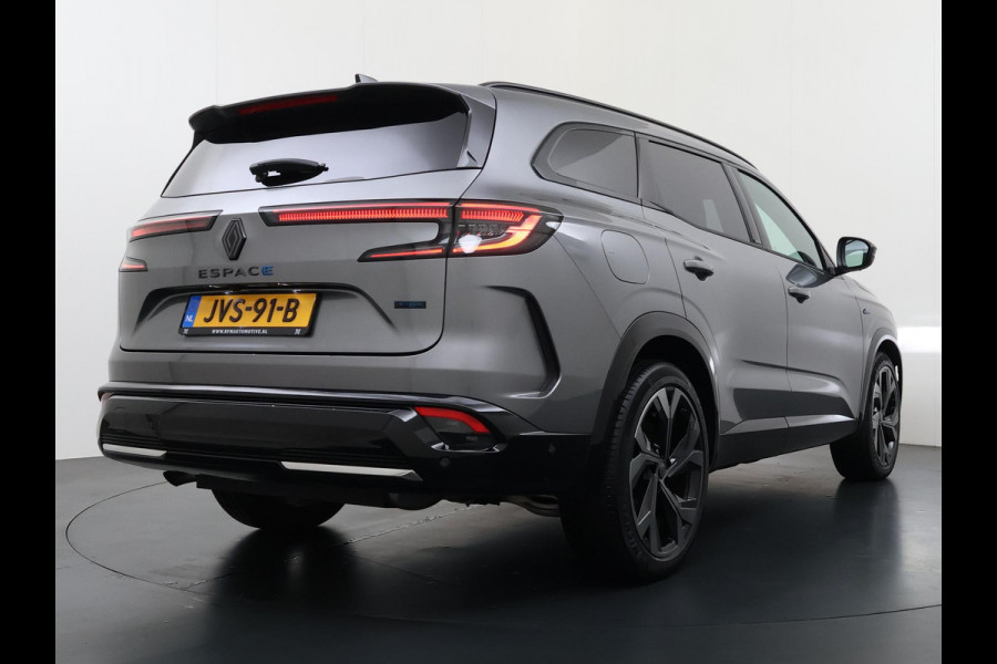 Renault Espace E-Tech full hybrid 200 esprit Alpine 7pl VAN: 41.900,- VOOR: 36.877,- UW WKVOORDEEL: 5.023,- | 7 PERSOONS | 20 INCH | ADAPTIEVE CRUISE CONTROL | FABRIEKSGARANTIE T/M 07-2027 | STOEL- & STUURVERWARMING | BTW VERREKENBAAR