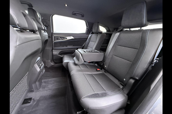 Renault Espace E-Tech full hybrid 200 esprit Alpine 7pl VAN: 41.900,- VOOR: 36.877,- UW WKVOORDEEL: 5.023,- | 7 PERSOONS | 20 INCH | ADAPTIEVE CRUISE CONTROL | FABRIEKSGARANTIE T/M 07-2027 | STOEL- & STUURVERWARMING | BTW VERREKENBAAR