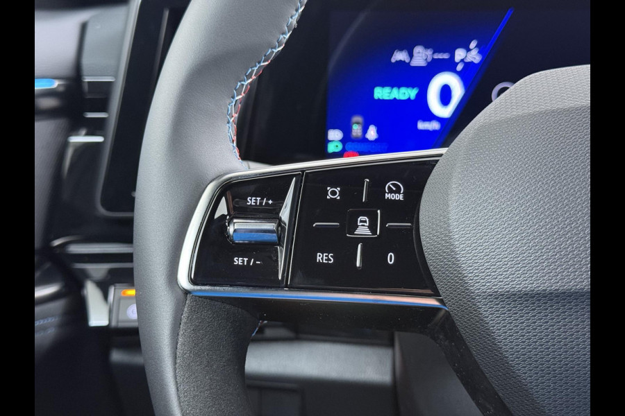 Renault Espace E-Tech full hybrid 200 esprit Alpine 7pl VAN: 41.900,- VOOR: 36.877,- UW WKVOORDEEL: 5.023,- | 7 PERSOONS | 20 INCH | ADAPTIEVE CRUISE CONTROL | FABRIEKSGARANTIE T/M 07-2027 | STOEL- & STUURVERWARMING | BTW VERREKENBAAR