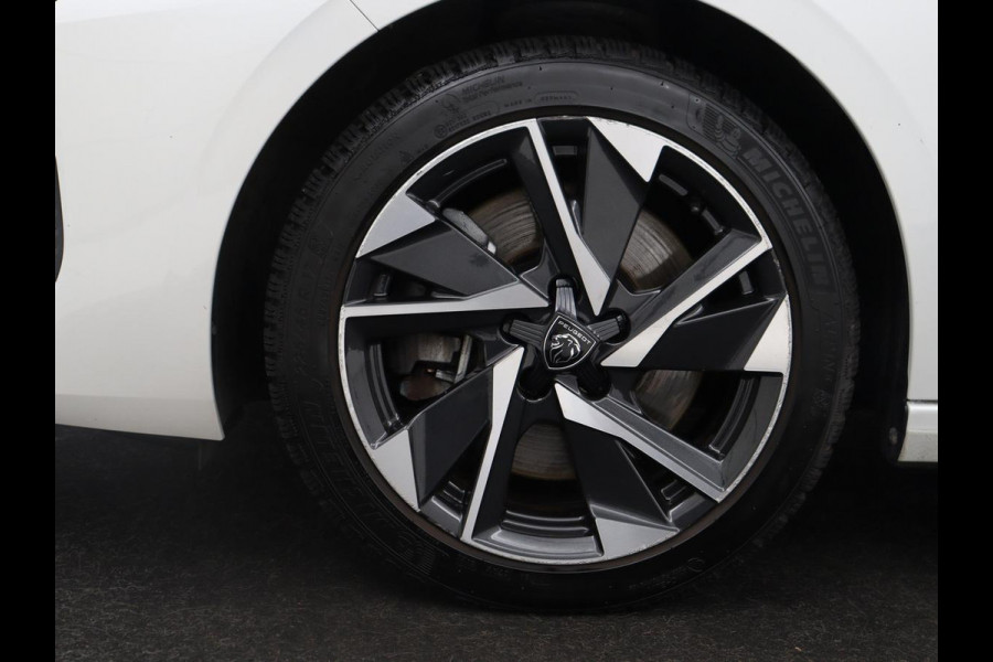 Peugeot 308 1.6 HYbrid 180 Allure Pack Business | Half leder | Adaptive cruise | Carplay | Camera | Navigatie | Side Assist | Full LED | Climate control | Parkeerhulp | PHEV | Plug In