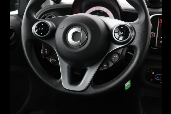 Smart Fortwo EQ Comfort 18 kWh | SOH 92,2% | Carplay | Cruise control | Climate control | Elektrisch vouwdak | Parkeerhulp | Bluetooth | Cabriolet