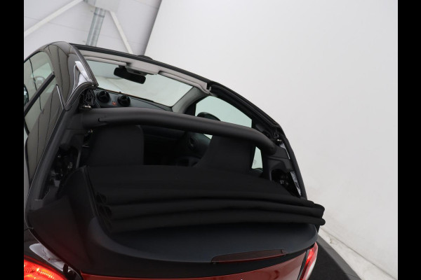 Smart Fortwo EQ Comfort 18 kWh | SOH 92,2% | Carplay | Cruise control | Climate control | Elektrisch vouwdak | Parkeerhulp | Bluetooth | Cabriolet