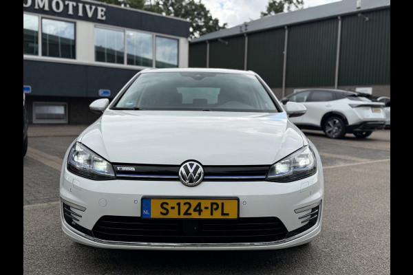 Volkswagen e-Golf E-DITION SOH 100% | DIGIT. DASHB. | STOEL, VOORRUIT VERW. | ONDERHOUD HIST. | CAMERA