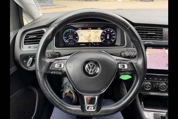 Volkswagen e-Golf E-DITION SOH 100% | DIGIT. DASHB. | STOEL, VOORRUIT VERW. | ONDERHOUD HIST. | CAMERA