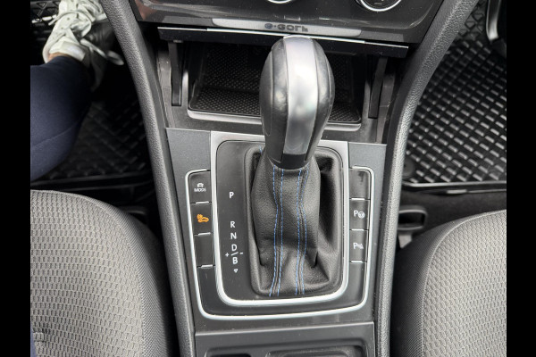 Volkswagen e-Golf E-DITION SOH 100% | DIGIT. DASHB. | STOEL, VOORRUIT VERW. | ONDERHOUD HIST. | CAMERA