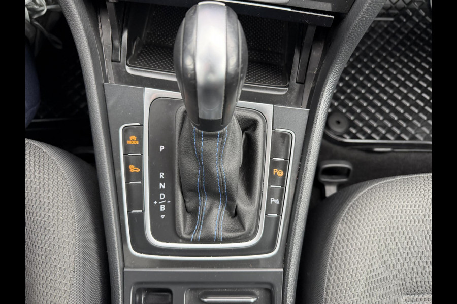 Volkswagen e-Golf E-DITION SOH 100% | DIGIT. DASHB. | STOEL, VOORRUIT VERW. | ONDERHOUD HIST. | CAMERA