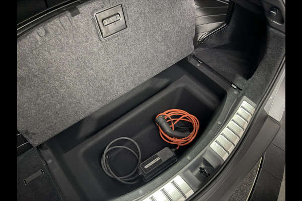 Lexus RZ 450e Executive Line 71 kWh | Leder interieur | LMV 20" | Keyless | Soh (batterijcheck) Waarde 97,9 %