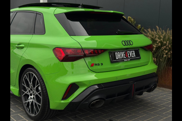 Audi A3 Sportback 2.5 TFSI RS 3 quattro | Pano | HUD | Hulk Edition | Matrix