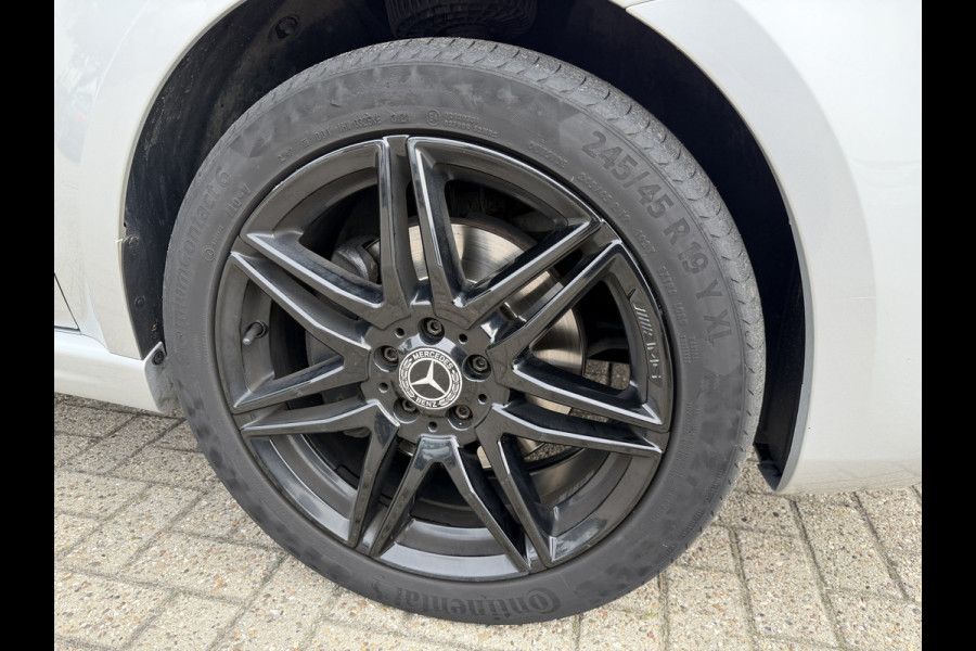 Mercedes-Benz V-Klasse 250d Lang L2H1 DC 5 persoons Edition / vaste prijs rijklaar € 36.950 ex btw / lease vanaf € 603 / leer / burmester / AMG / dubbele schuifdeur electrisch / trekhaak