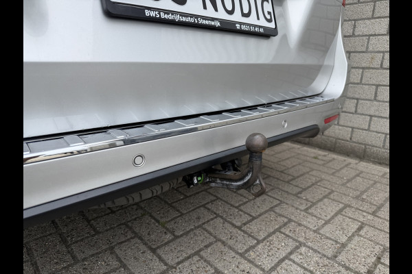 Mercedes-Benz V-Klasse 250d Lang L2H1 DC 5 persoons Edition / vaste prijs rijklaar € 36.950 ex btw / lease vanaf € 603 / leer / burmester / AMG / dubbele schuifdeur electrisch / trekhaak