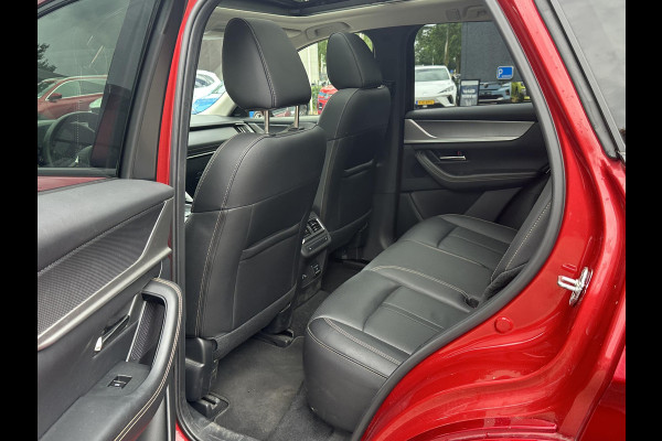 Mazda CX-60 2.5 e-SkyActiv PHEV Homura VAN: 39.900,- VOOR: 37.440,- UW WKVOORDEEL: 2.460,- | Bomvol! | PANO | STOELVERWARMING + VERKOELING | ACHTERBANK VERWARMING | STUURWIEL VERWAMRD | MEM SEATS | ADAP. CRUISE | 12 MND BOVAG GARANTIE |